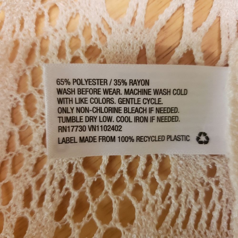 Xhilaration Lace Vest Ivory Color - Picture 10 of 13